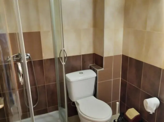 семеен чекръка Motel Iskur